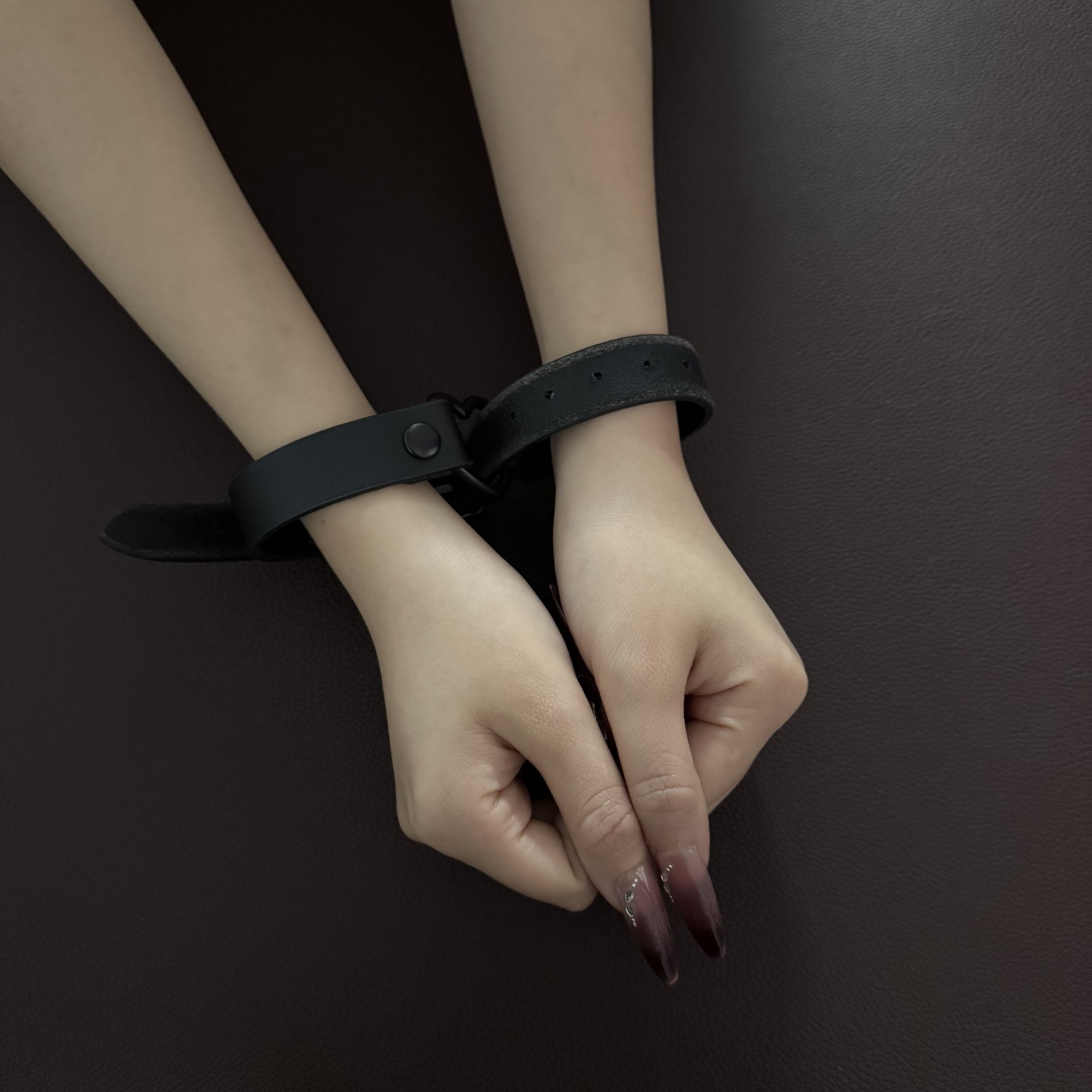 Luxe Chain( 3 in 1 Convertible Leather Bracelet, Handcuffs & Choker Necklace) ( Black Leather with Heart)