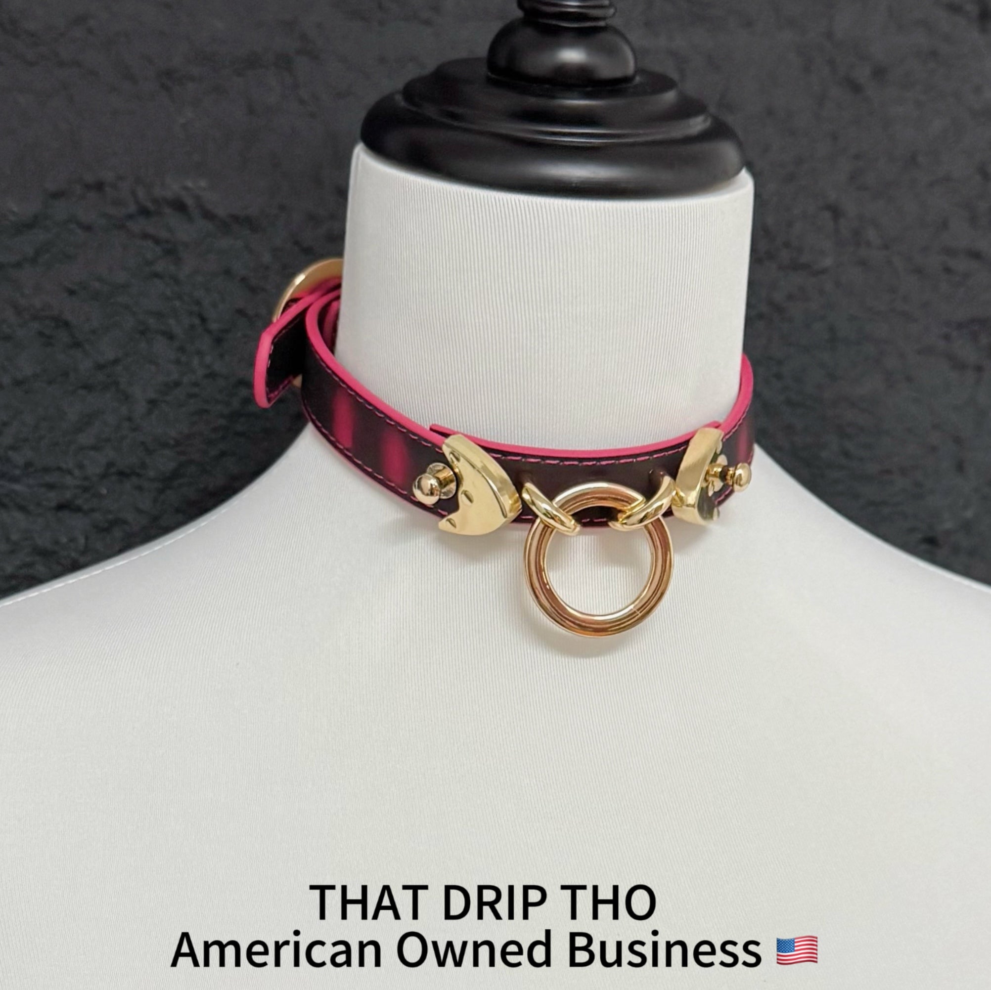 Heat Reactive Rouge Leather Collar Choker with Gold O-Ring & Matching Chain Leash