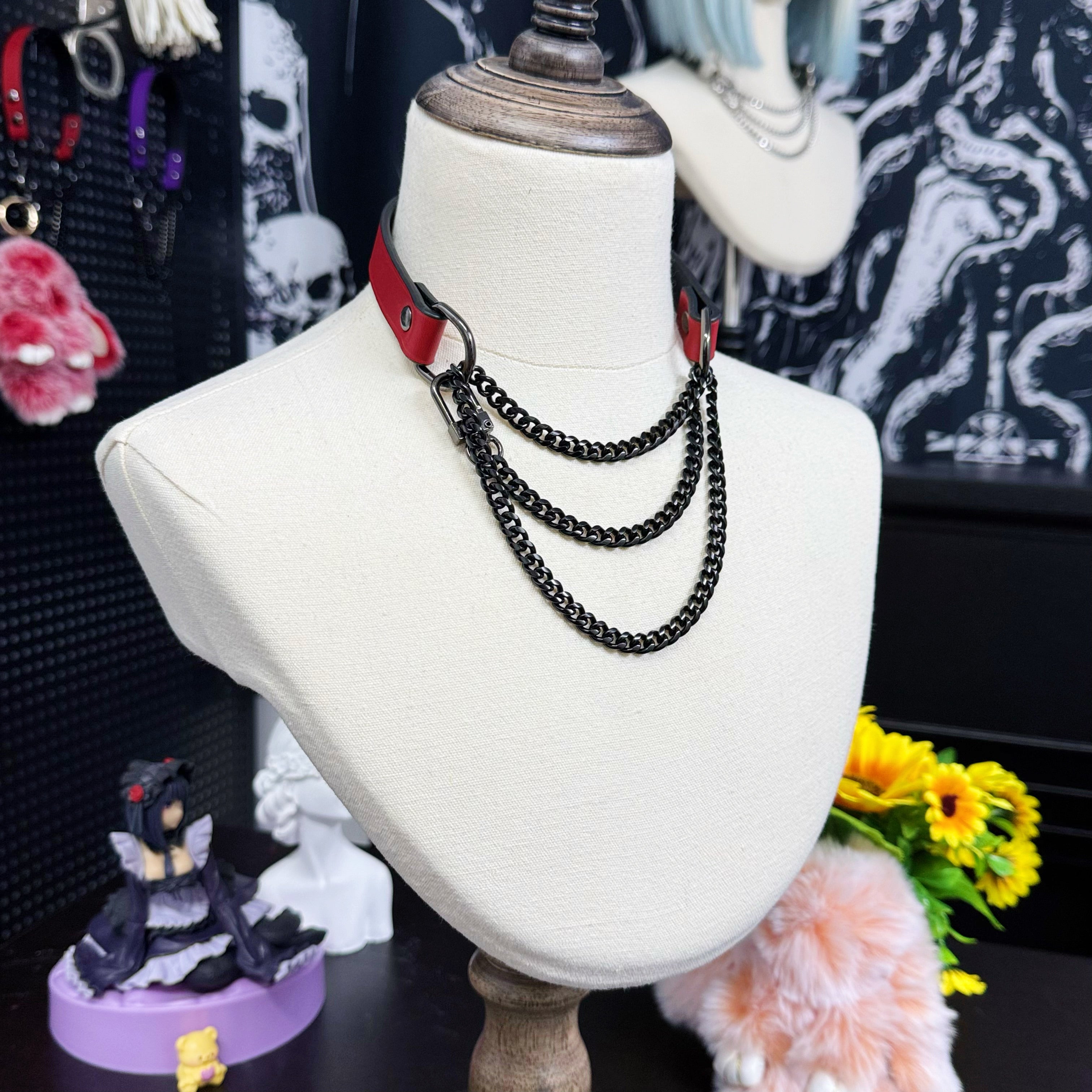 Luxe Chain (Fashion Layered Chain Leather Choker Necklace) (Premium Lucky Red Color)