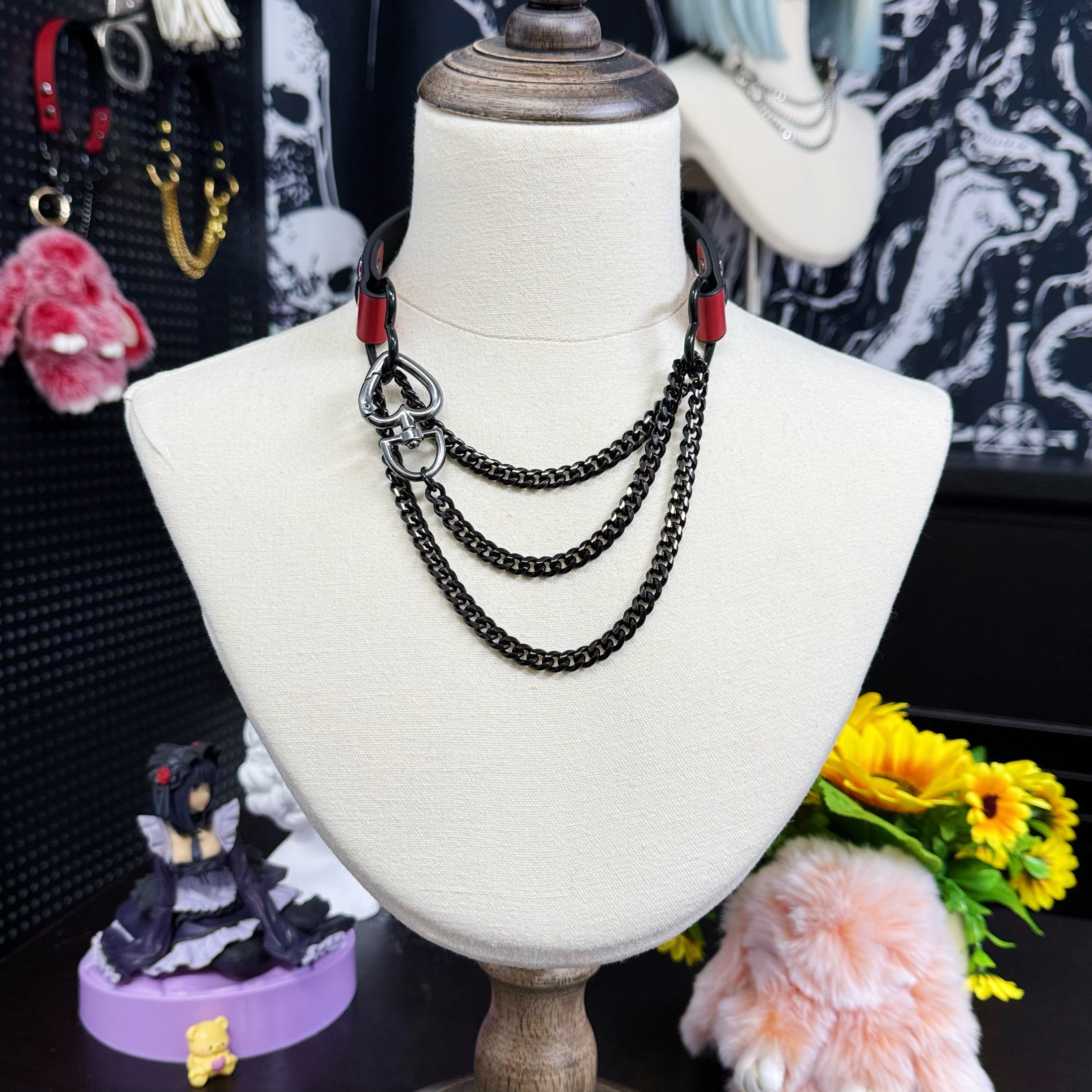 Luxe Chain (Fashion Layered Chain Leather Choker Necklace) (Lucky Red Leather-Black Chain with Heart)