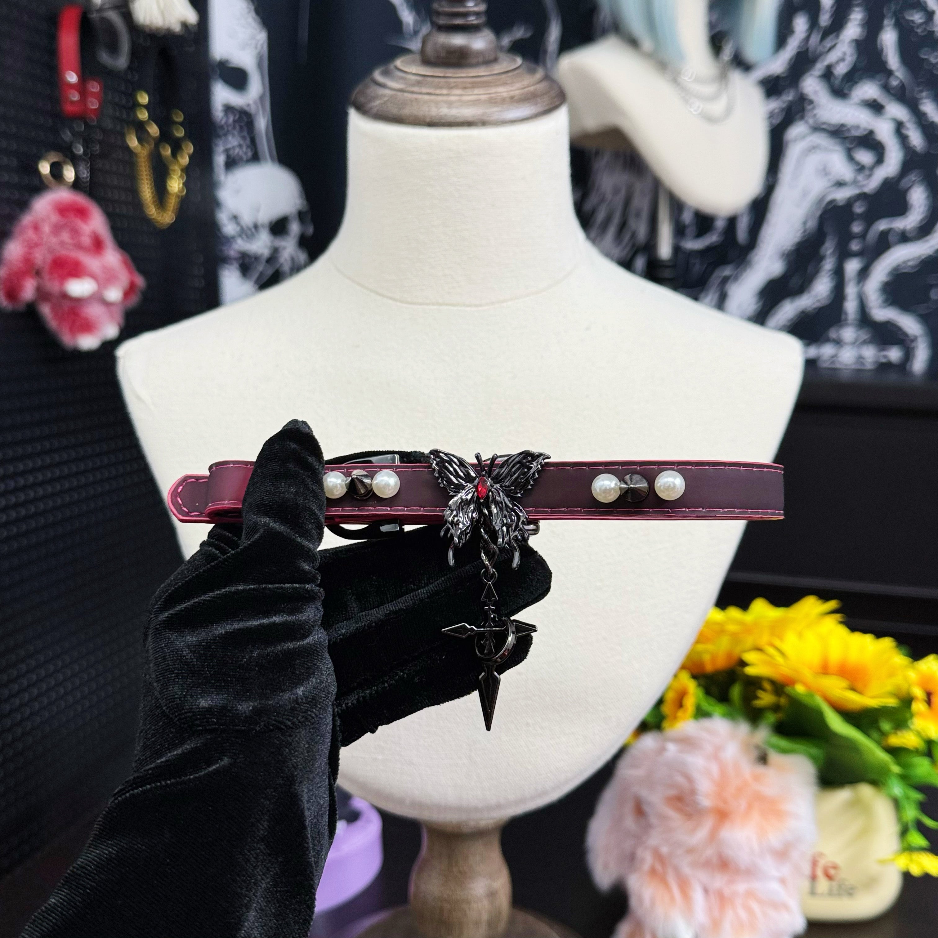 Handmade Heat Reactive Rouge Leather Choker with Butterfly Cross Pendant, Color-Changing Collar with Spikes and Pearls