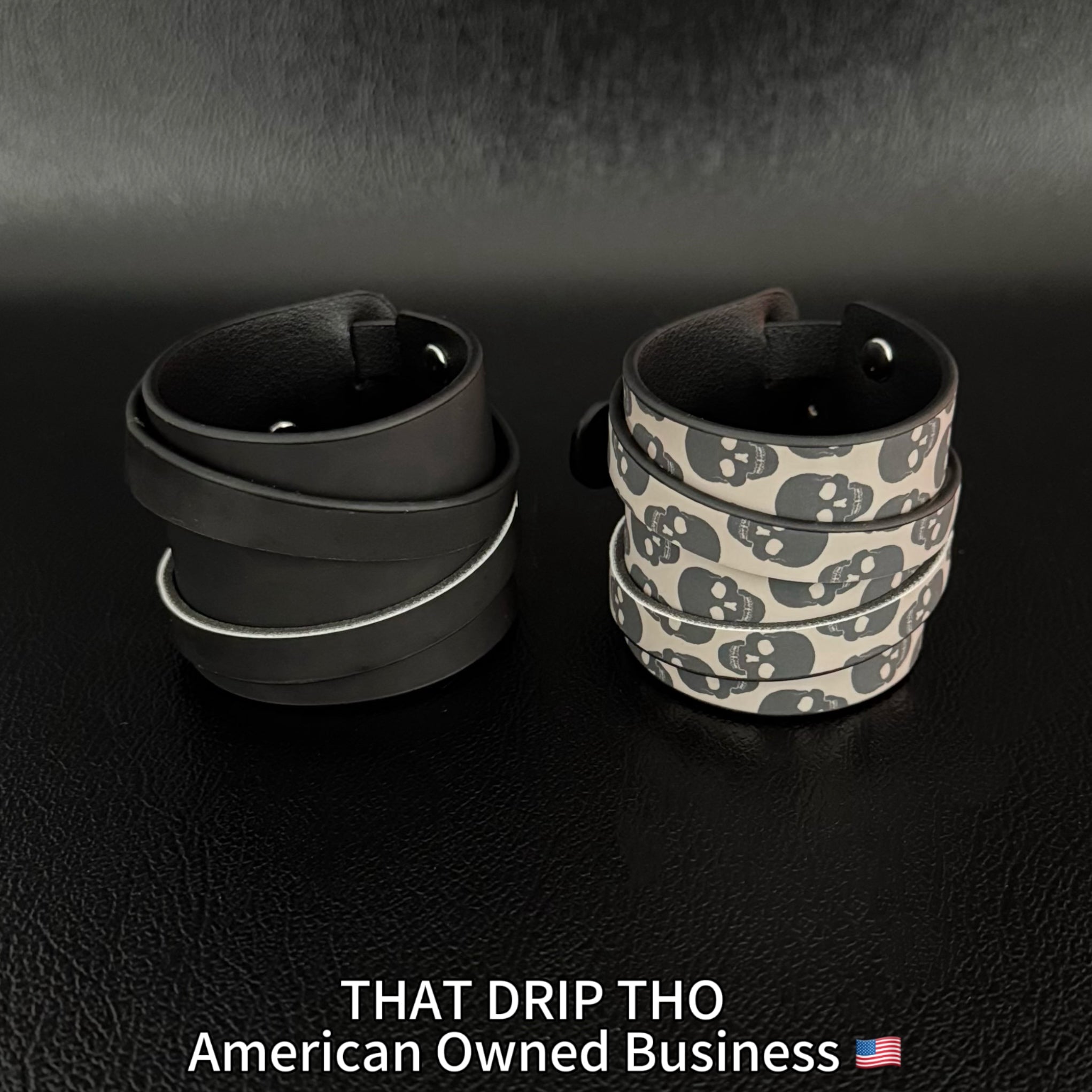 Unisex Color-Changing Leather Dual-Wear Bracelet-Black to Skull (Heat Reactive)