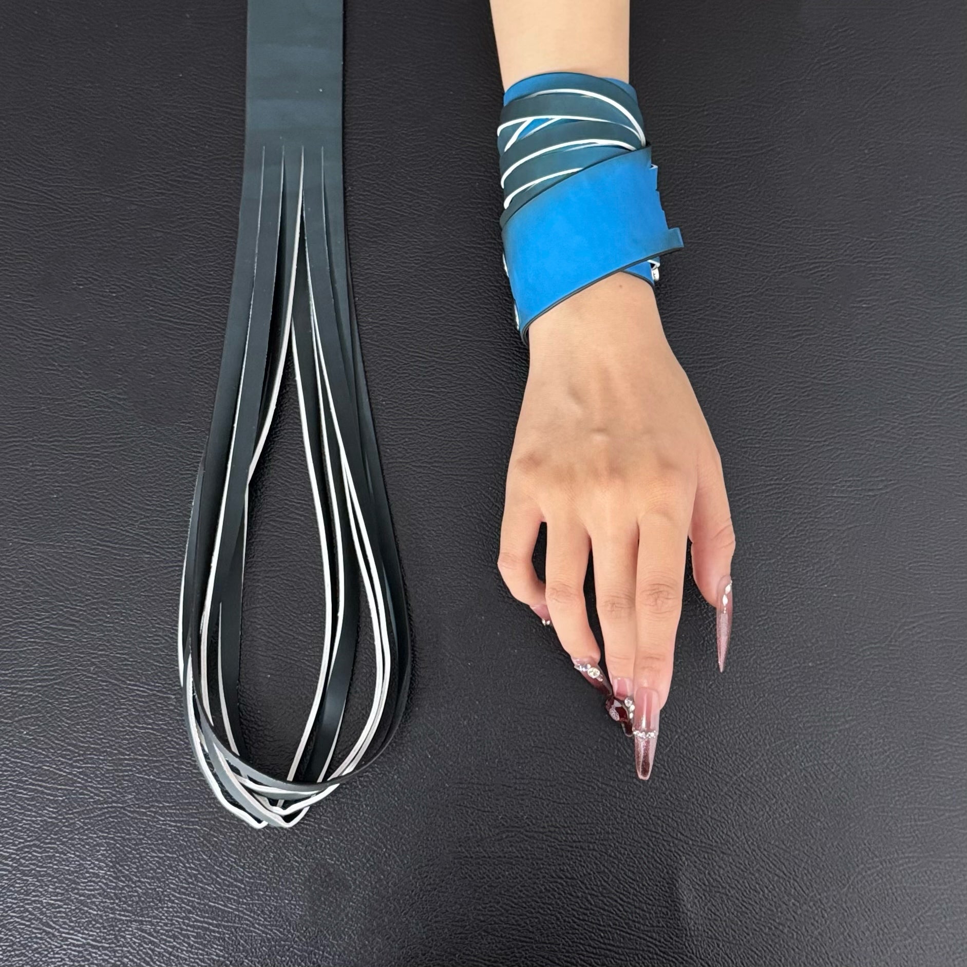 Unisex Dual-Wear Leather Fringe Wrap Bracelet (Heat Reactive)-Obsidian to Blue