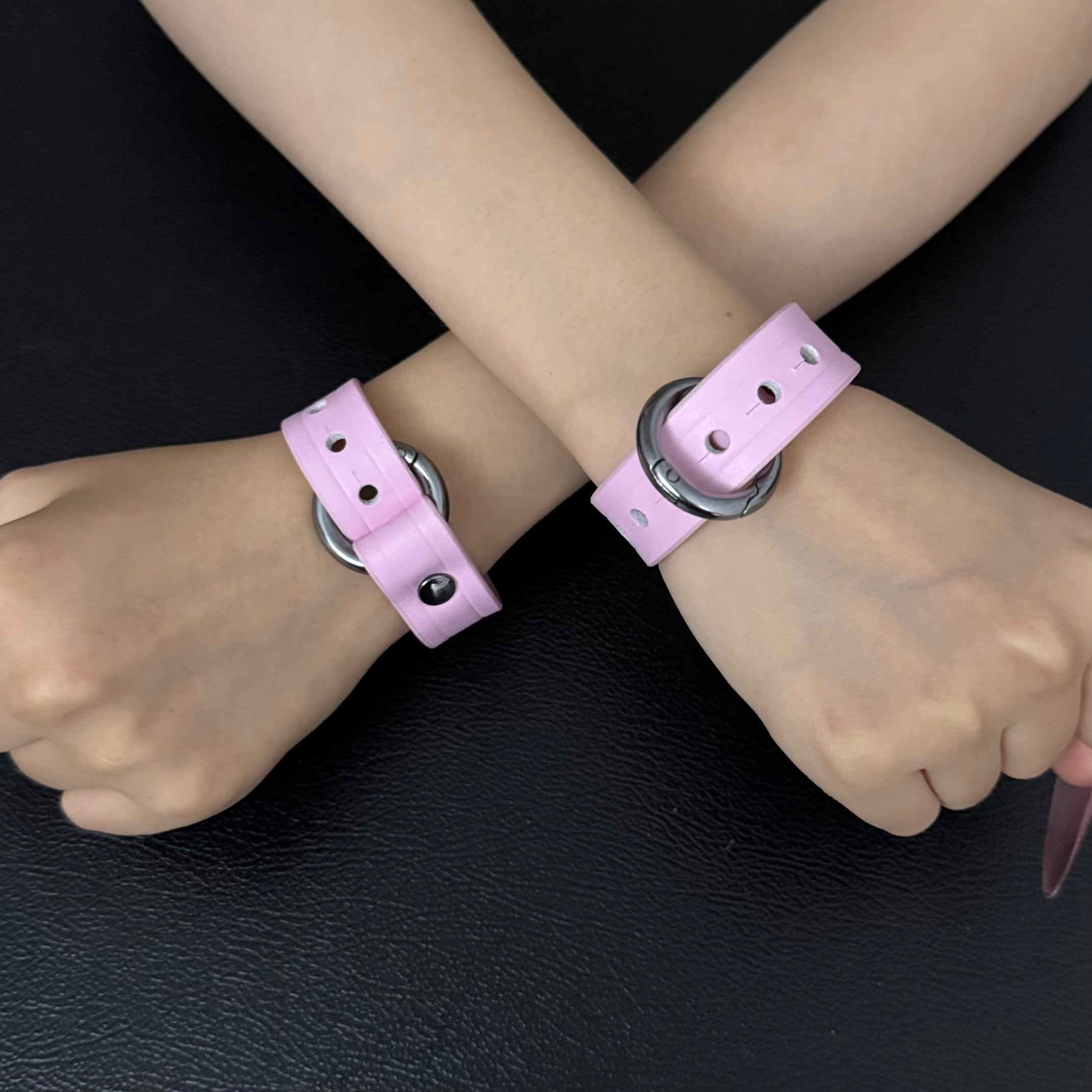 Boundless Leather Chain Set, 6 in 1 (Pink Leather-Black Chains)