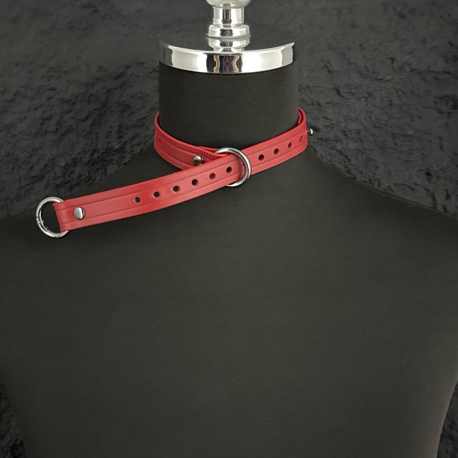Boundless Leather Chain Set, 6 in 1 (Red Leather-Black Chains)