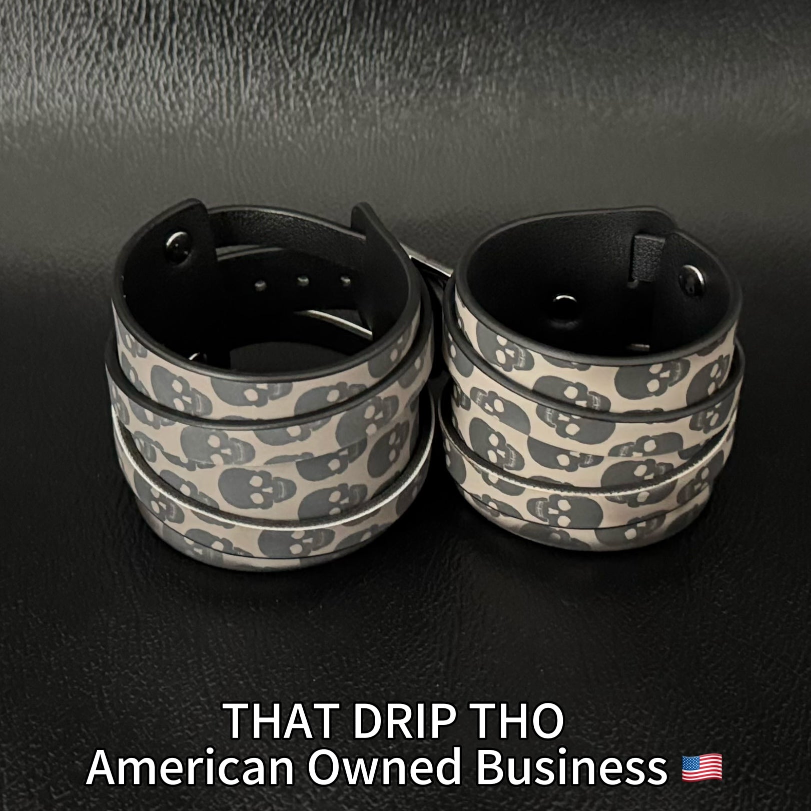 Large size-Unisex Color-Changing Leather Dual-Wear Bracelet-Black to Skull (Heat Reactive)