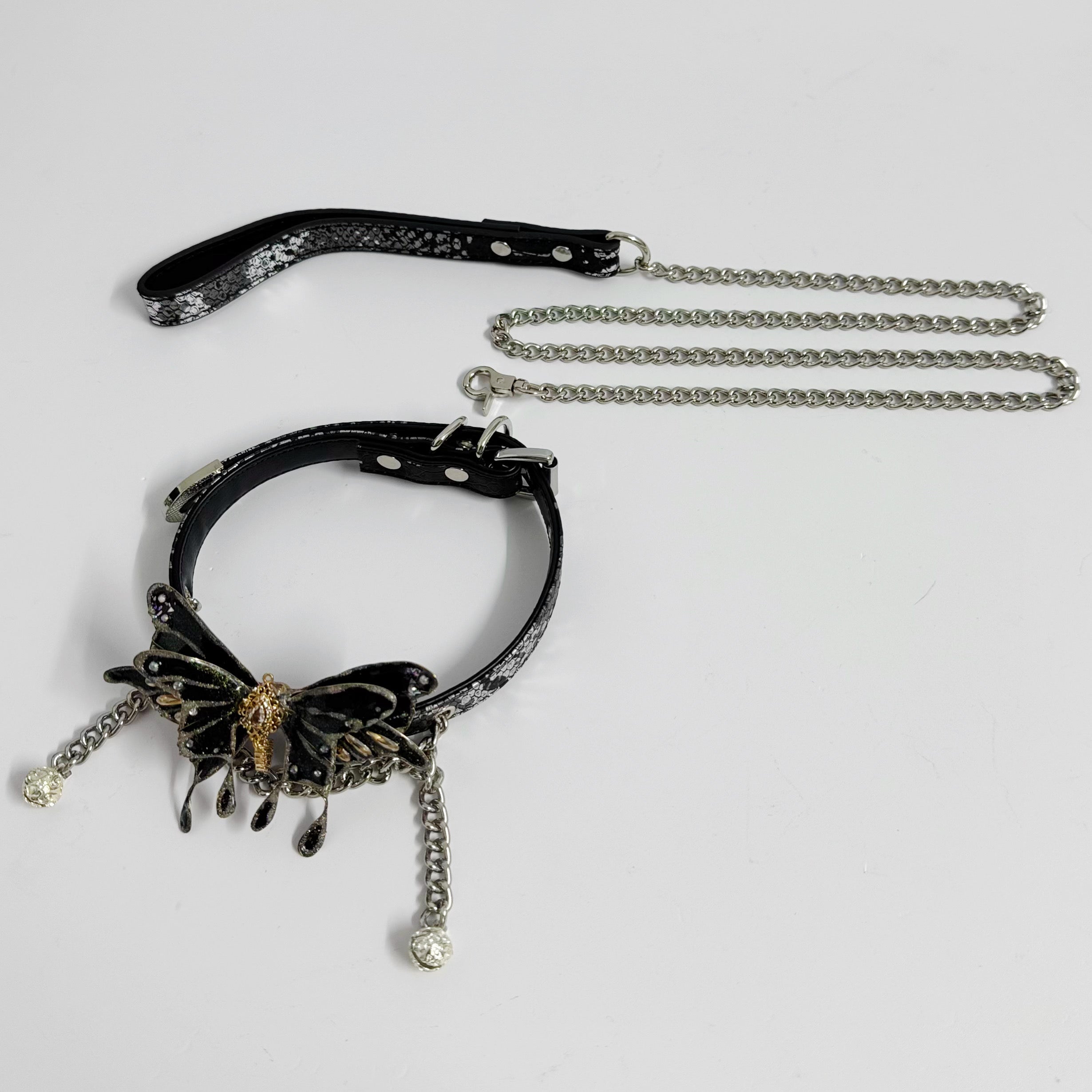 Jingle and Flutter Butterfly Charm Leather Collar with Bells and Matching Chain Leash Set -Black Butterfly w/Silver Leash