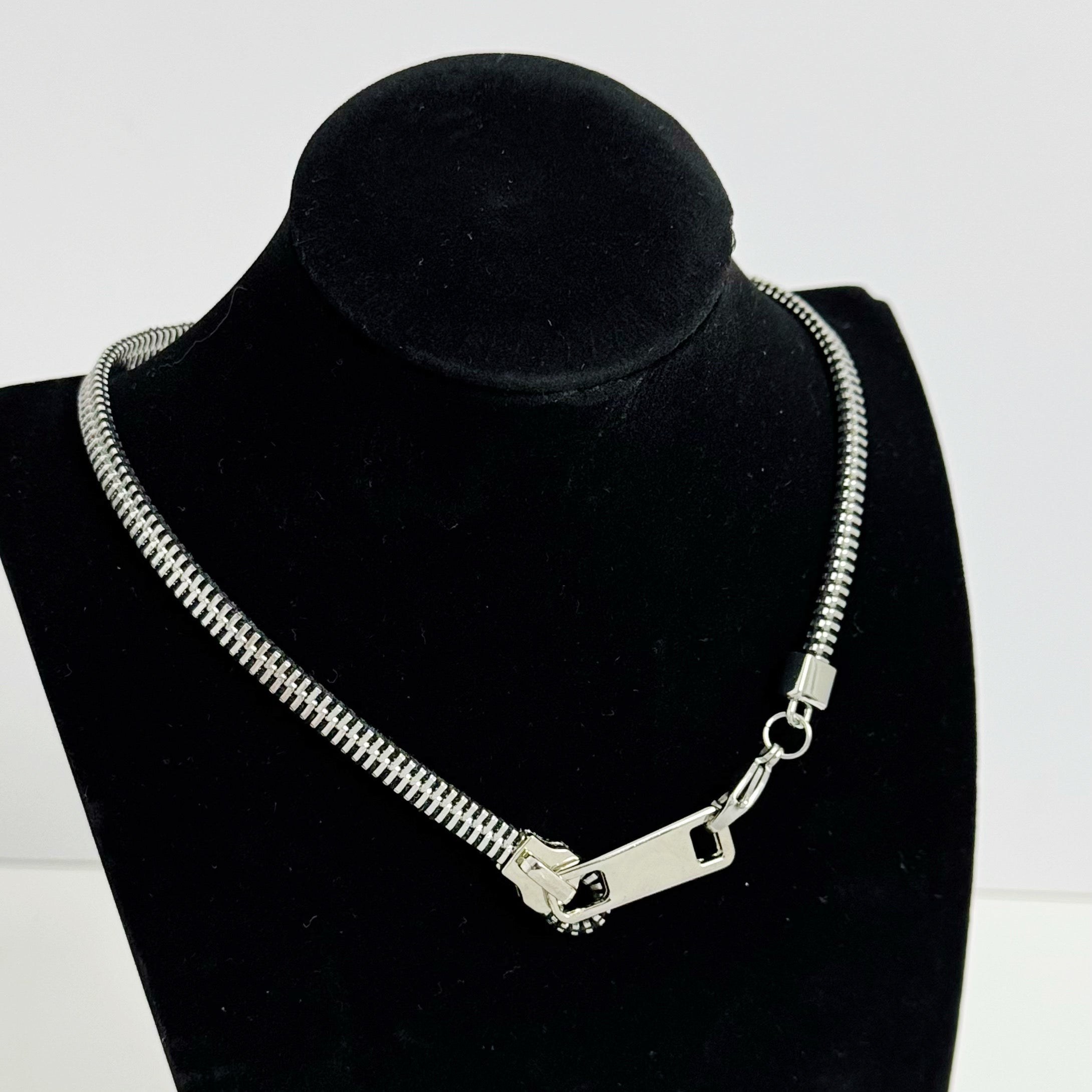 Unisex Edgy Zipper Chain Convertible Bracelet & Choker