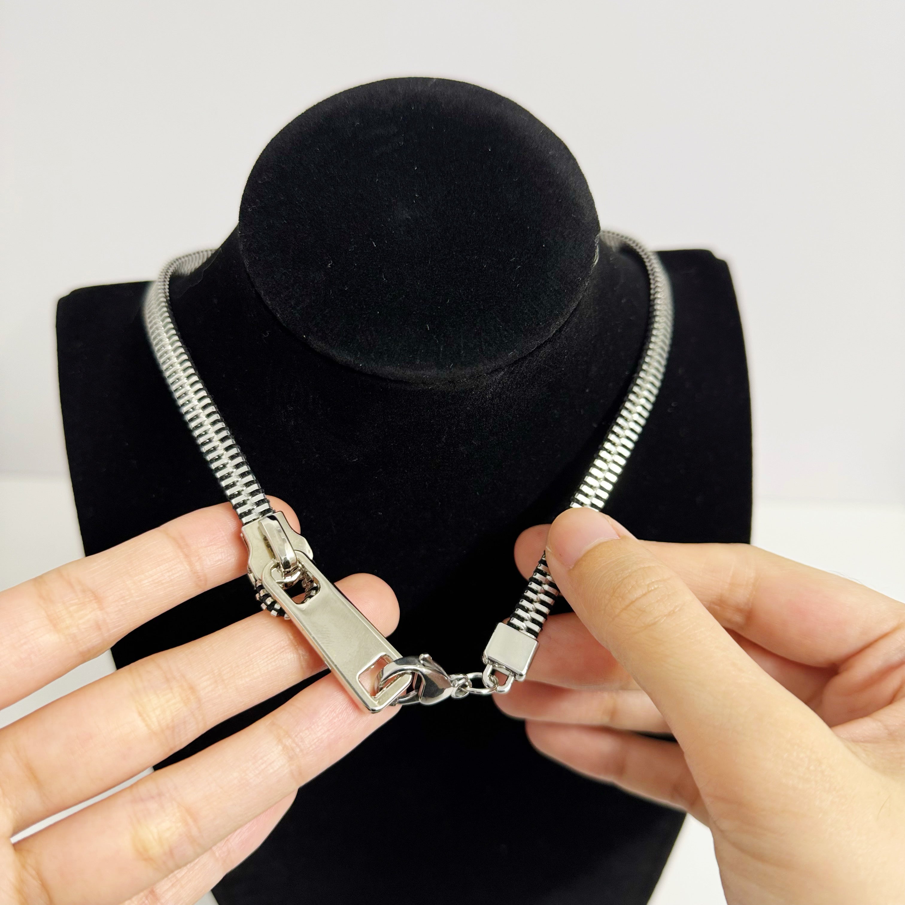 Unisex Edgy Zipper Chain Convertible Bracelet & Choker