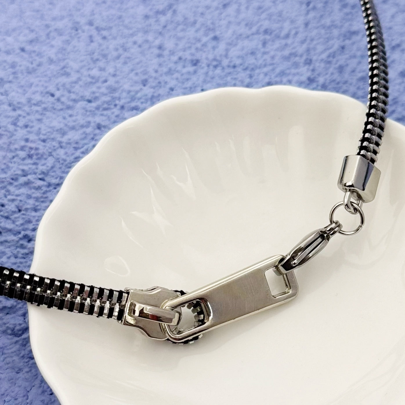 Unisex Edgy Zipper Chain Convertible Bracelet & Choker