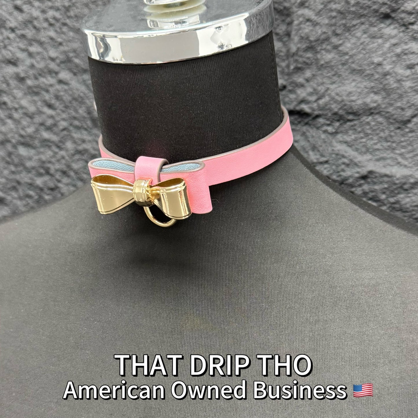 Luxe Chain ( [First Crush] Cute Pink Leather with Gold Color Metal Choker Necklace) with Leather Chain Leash