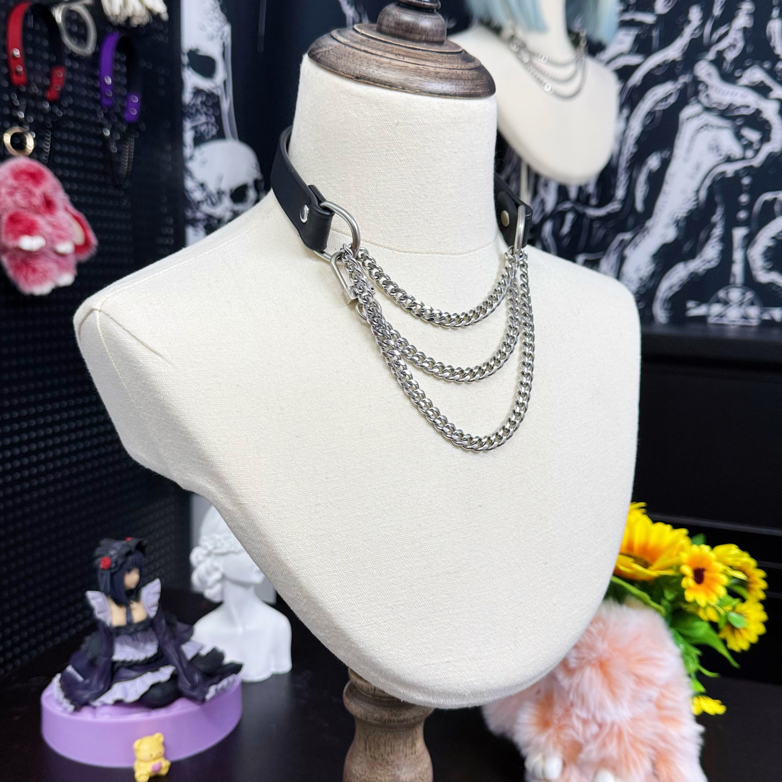 Luxe Chain (Fashion Layered Chain Leather Choker Necklace) (Classic Black Leather Silver Chain)