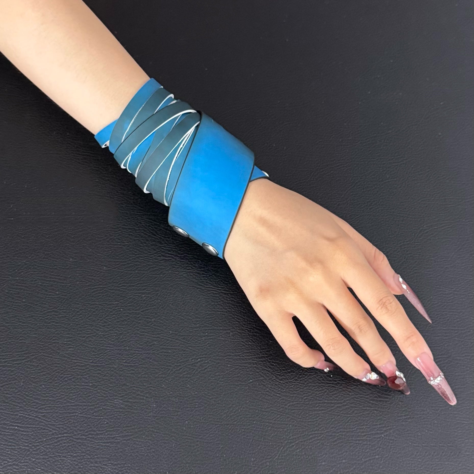 Unisex Dual-Wear Leather Fringe Wrap Bracelet (Heat Reactive)-Obsidian to Blue