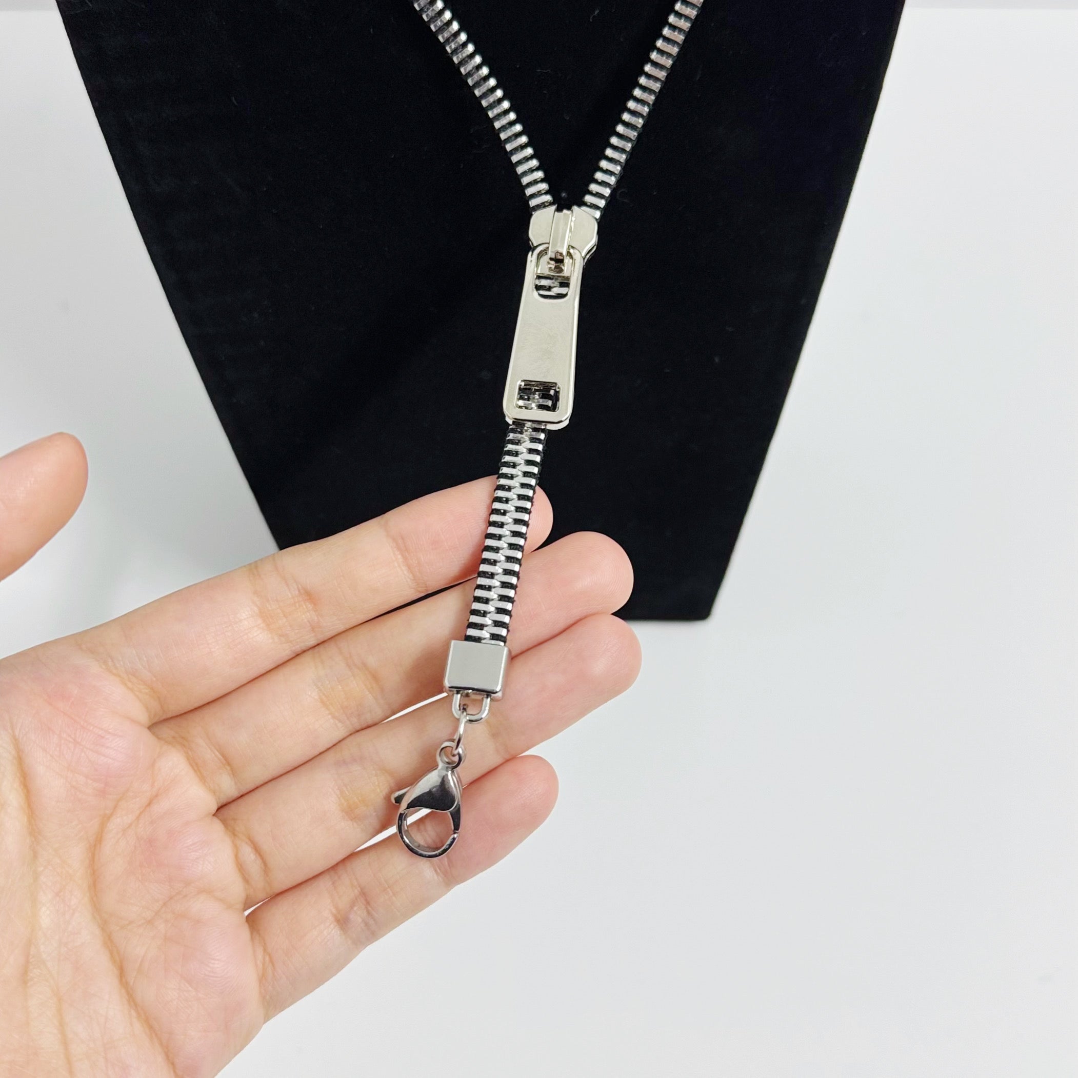 Unisex Edgy Zipper Chain Convertible Bracelet & Choker