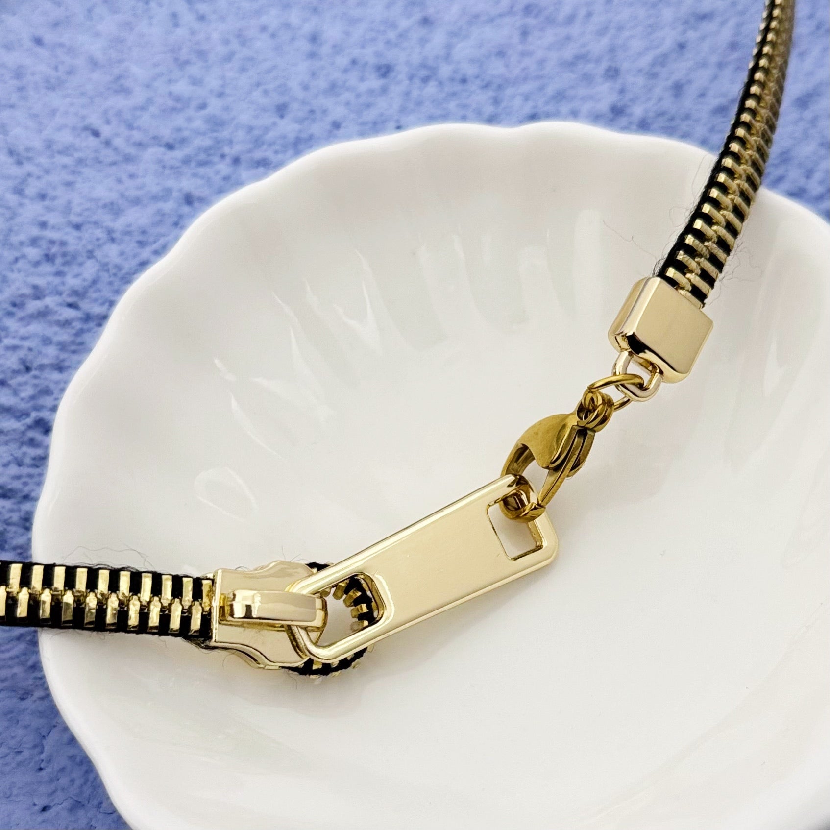 Unisex Edgy Zipper Chain Convertible Bracelet & Choker