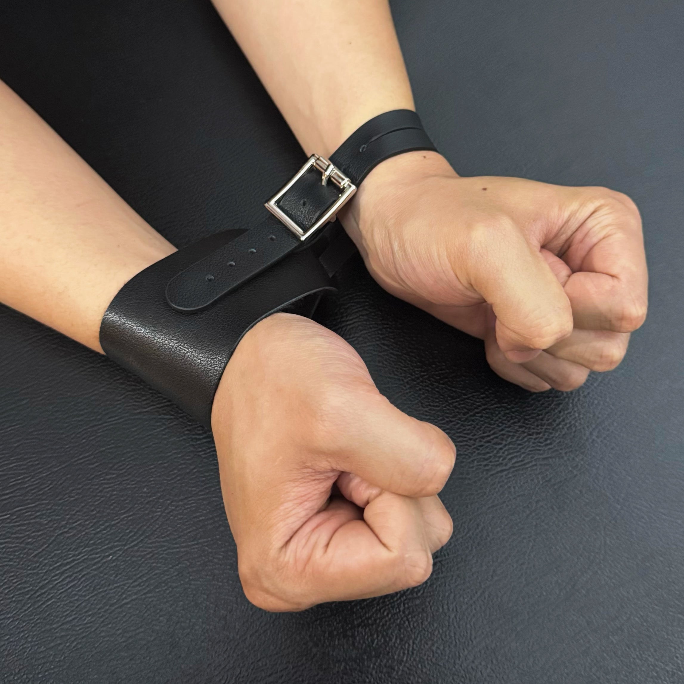 Unisex Raven Black Leather Dual-Wear Bracelet-( Leather With Fur-Lined )