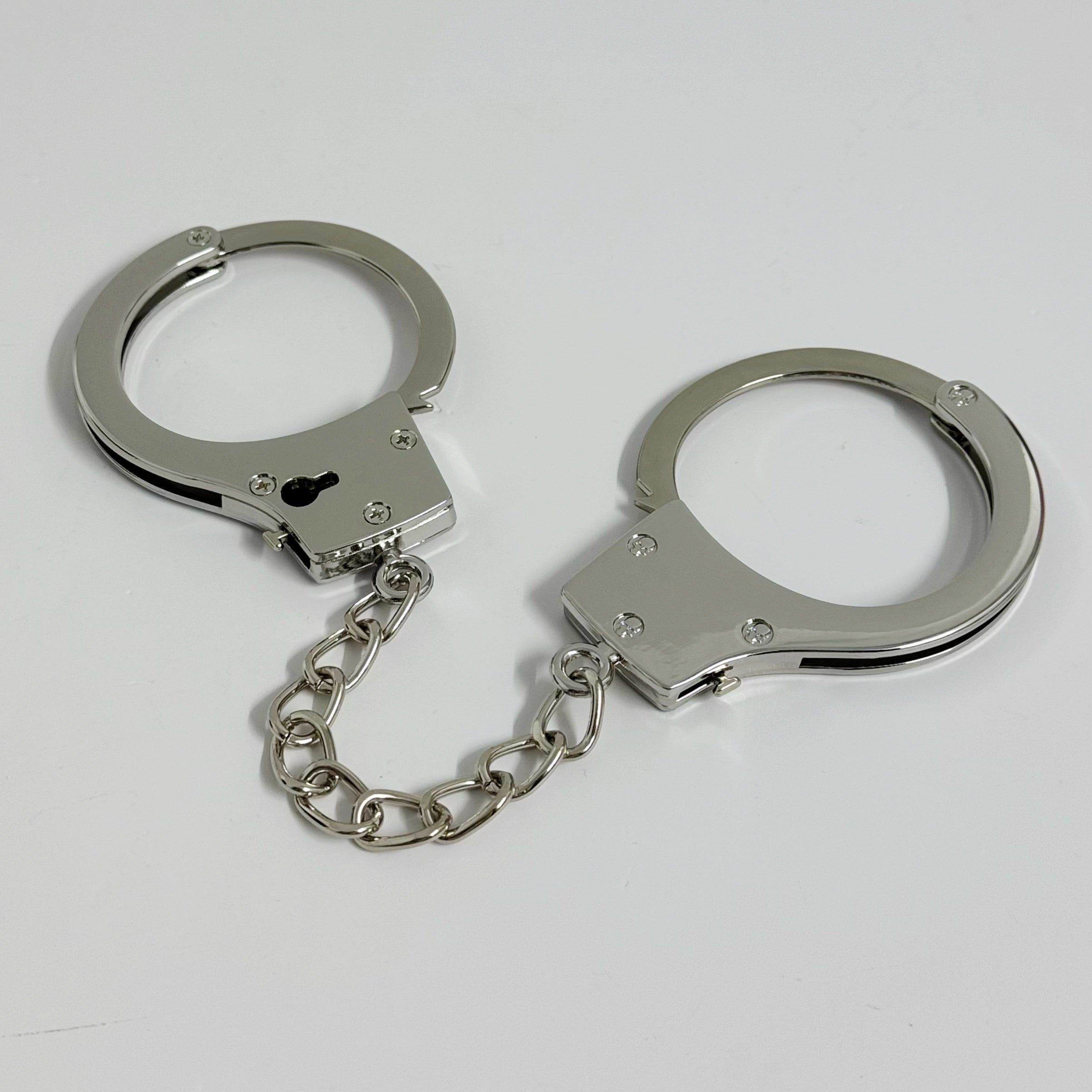No Escape Control Cuffs - Stainless Steel